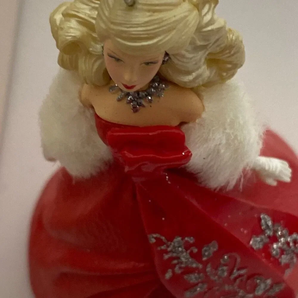 Hallmark Keepsake Red Special 2012 Edition Series Celebration Barbie Ornament OS